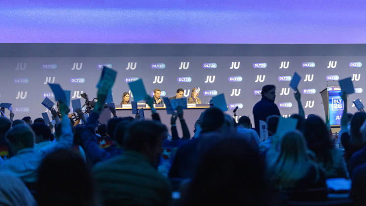 German Youth Union Conference in Bonn, October 16–26, 2026: Voting The three-day conference of the CDU and CSU’s youth organization will take place from October 16 to 18, 2026, at the World Conference Center Bonn. On the first day, delegates from all over Germany will gather to discuss and make decisions together. Bonn World Conference Center, Bonn, North Rhine Copyright: xMarcxJohnx