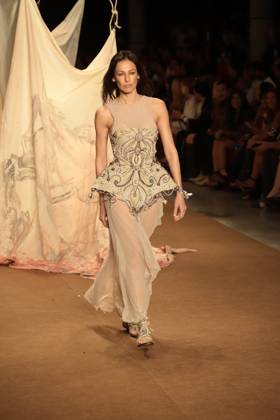 RECORD DATE NOT STATED Hisha s fashion show at SPFW. Sao Paulo (SP), 10 16 2026 - Fashion SPFW - Hisha fashion show during Sao Paulo Fashion Week N61 at Pacubra in Ibirapuera, Sao Paulo.(Foto: Fabricio Bomjardim Thenews2 imago images) Hisha s fashion show at SPFW.  Copyright: xFabricioxBomjardimx
