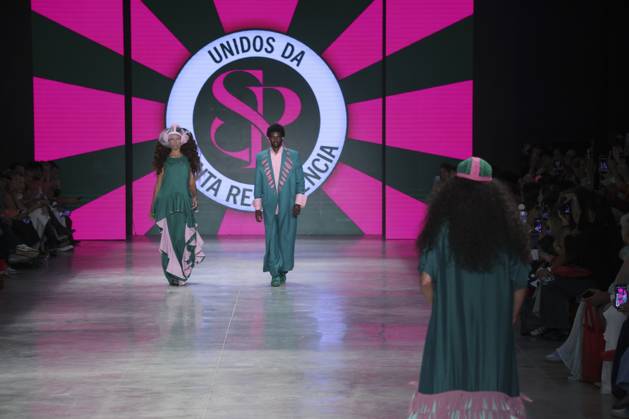RECORD DATE NOT STATED Santa Resistencia presents its collection at SPFW N61. Sao Paulo (SP), 10 16 2026 Fashion SPFW n61 The Santa Resistencia brand presents its collection during Sao Paulo Fashion Week n61, in Sao Paulo, this Friday (16).(Foto: Leco Viana Thenews2 imago images) Santa Resistencia presents its collection at SPFW N61.  Copyright: xLecoxVianax