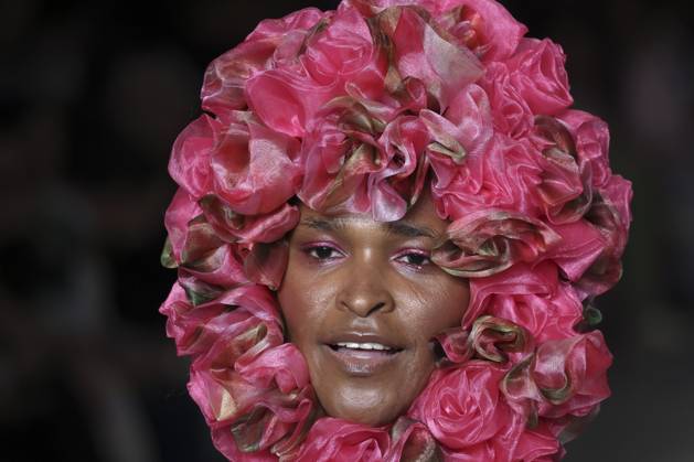 RECORD DATE NOT STATED Santa Resistencia presents its collection at SPFW N61. Sao Paulo (SP), 10 16 2026 Fashion SPFW n61 The Santa Resistencia brand presents its collection during Sao Paulo Fashion Week n61, in Sao Paulo, this Friday (16).(Foto: Leco Viana Thenews2 imago images) Santa Resistencia presents its collection at SPFW N61. Copyright: xLecoxVianax