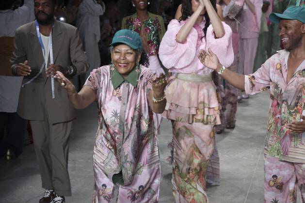 RECORD DATE NOT STATED Santa Resistencia presents its collection at SPFW N61. Sao Paulo (SP), 10 16 2026 Fashion SPFW n61 The Santa Resistencia brand presents its collection during Sao Paulo Fashion Week n61, in Sao Paulo, this Friday (16).(Foto: Leco Viana Thenews2 imago images) Santa Resistencia presents its collection at SPFW N61.  Copyright: xLecoxVianax