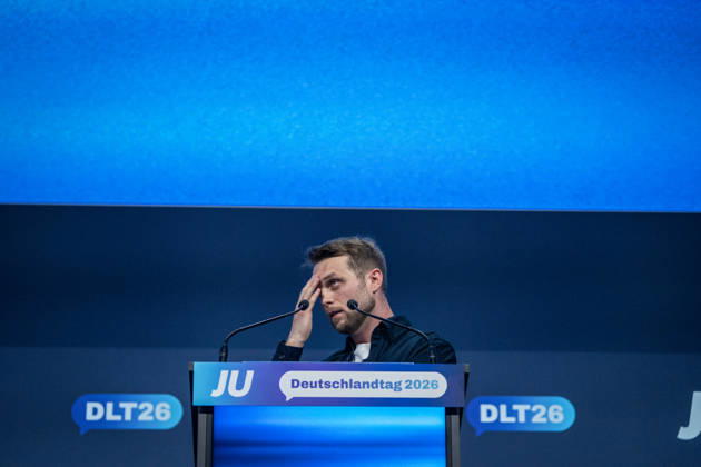Kevin Gniosdorz, State Chairman of the JU in North Rhine-Westphalia, delivers his speech on the first day of the 78th Germany Day 2026 in Bonn. Junge Union (JU), the youth organization of the CDU and CSU, Bonn, North Rhine-Westphalia, Germany, World Conference Center Bonn