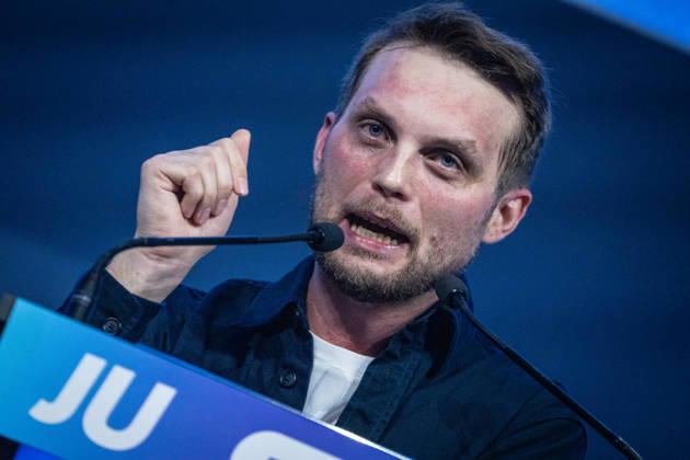 Kevin Gniosdorz, State Chairman of the JU in North Rhine-Westphalia, delivers his speech on the first day of the 78th Germany Day 2026 in Bonn. Junge Union (JU), the youth organization of the CDU and CSU, Bonn, North Rhine-Westphalia, Germany, World Conference Center Bonn