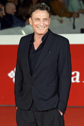 Oliver Masucci at the premiere of the film *The Rome Eight* at the 21st Rome International Film Festival (Festa del Cinema di Roma) 2026 at the Auditorium Parco della Musica in Rome, October 16, 2026 Foto:xA.xM.xTinghinox xFuturexImagex acht_6006