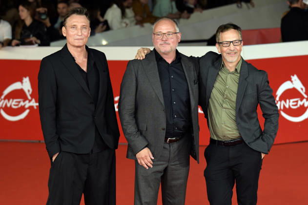Oliver Masucci, Hannu Salonen, and Felix Cramer at the premiere of the feature film *The Rome Eight Adams Acht* at the 21st Rome International Film Festival (Festa del Cinema di Roma) in 2026 at the Auditorium Parco della Musica in Rome, October 16, 2026 Foto:xA.xM.xTinghinox xFuturexImagex acht_6013