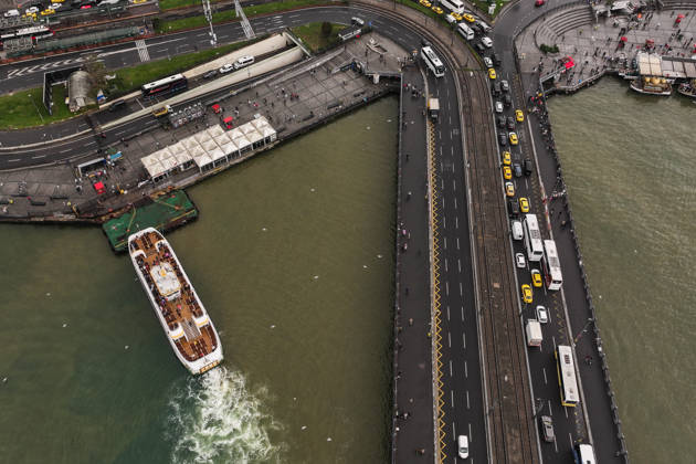 Heavy rain turns Istanbul’s coastal waters brown ISTANBUL, TURKIYE - OCTOBER 17: An aerial view of the brown-colored waters along parts of the Bosphorus and the Golden Horn in Istanbul, Turkiye, following heavy rainfall, on October 17, 2026. Hakan Akgun Anadolu Istanbul Turkey. Editorial use only. Please get in touch for any other usage.  Copyright: x2026xAnadoluxHakanxAkgunx