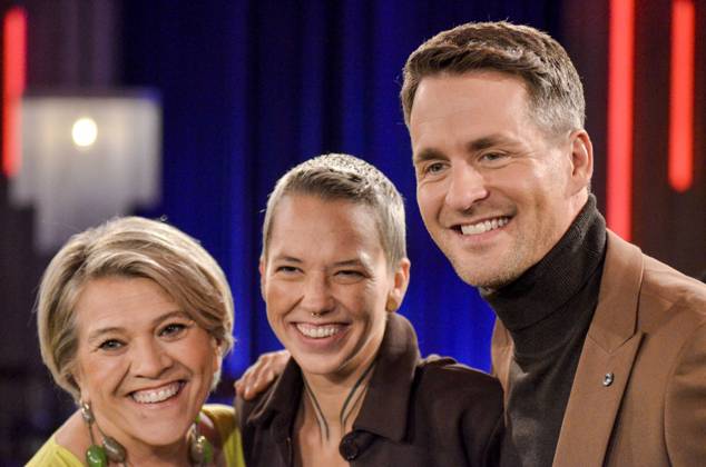 ABB KOELNERTREFF: Lea Linster, Stefanie Heinzmann, and Alexander Klaws appeared as guests on the WDR talk show Koelner Treff from the Boecklemuend studio on October 16, 2026, in Cologne, Hamburg, Germany