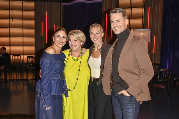 ABB KOELNERTREFF: Lea Linster, Tuelin Sezgin, Stefanie Heinzmann, and Alexander Klaws appeared as guests on the WDR talk show Koelner Treff from the Boecklemuend studio on October 16, 2026, in Cologne, Hamburg, Germany
