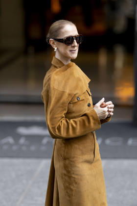 Céline Dion was spotted leaving the Royal Monceau hotel and heading toward the Plenitude Arena for the penultimate show of her concert series in the French capital, Paris, France, on October 16, 2026. Pierre Perusseau, Bestimage. Céline Dion was spotted leaving the Royal Monceau hotel, heading toward the Plenitude Arena for the penultimate show of her concert series in the capital, Paris, France, on October 16, 2026. Paris, France Copyright: xPierrexPerusseaux xBestimagexPierrexPerusseaux xBestimagex