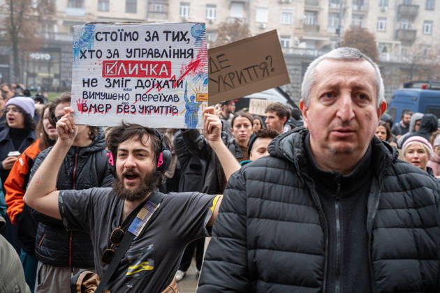 Kyiv residents demonstrate outside City Hall demanding Mayor Vitali Klitschko s resignation over winter readiness and shelter shortages KYIV, UKRAINE - OCTOBER 17: Demonstrators, holding banners, gather outside the Kyiv City State Administration building on Khreshchatyk Street to demand the resignation of Kyiv Mayor Vitali Klitschko in Kyiv, Ukraine on October 17, 2026. Local residents expressed growing dissatisfaction over city administration performance, including municipal winter readiness, slow deployment of mobile shelters, illegal real estate developments in protected green zones, and municipal budget allocation during the war. Danylo Antoniuk Anadolu Kyiv Ukraine. Editorial use only. Please get in touch for any other usage.  Copyright: x2026xAnadoluxDanyloxAntoniukx