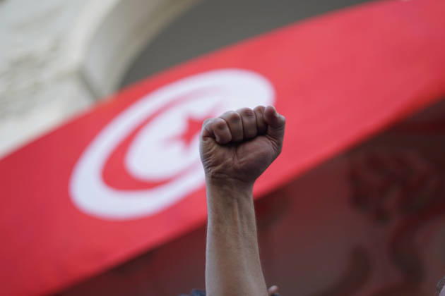 October 17, 2026, Tunis, Tunis, Tunisia, Tunisia: Demonstrators take to the streets of Tunis during a march calling for social and economic reforms and the protection of civil liberties, amid public concerns over rising living costs, workers™ rights and freedom of expression on October 17, 2026. Organized by trade unions, journalists™ representatives, lawyers and civil society groups, the demonstration brings together protesters demanding accountability and defending fundamental rights. The march highlights ongoing concerns over Tunisia™s economic situation and the space for public dissent. Tunis Tunisia - ZUMAm342 20261017_zsp_m342_045 Copyright: xHasanxMradx
