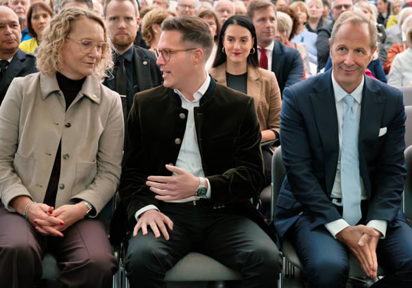 Ravensburg Citizens’ Reception at the Oberschwabenschau with Manuel Hagel (CDU), Deputy Minister-President, and Mayor Daniel Rapp (from left to right): Ioana Dirlewanger, Personal Advisor to the Minister of the Interior; Manuel Hagel (CDU), Copyright: xEibner-Pressefotox EP_EER