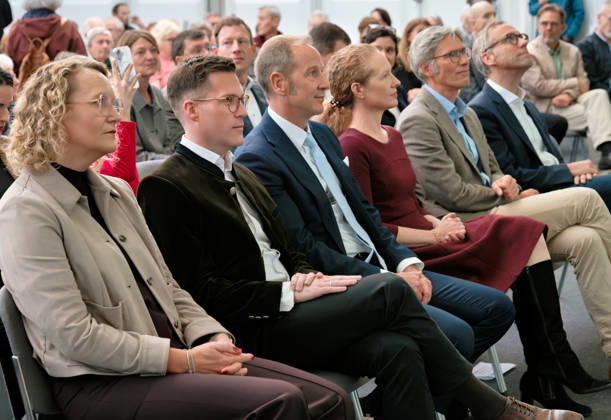 Ravensburg Bürgerempfang auf der Oberschwabenschau mi Manuel Hagel (CDU), stellvertretender Ministerpräsident und OB Daniel Rapp v.l.n.r. Ioana Dirlewanger, Persönliche Referentin des Innenministers, Manuel Hagel (CDU), stellvertretender Ministerpräsident und Minister des Inneren, für Digitalisierung und Europa des Landes Baden-Württemberg, Dr. Daniel Rapp, Oberbürgermeister der Stadt Ravensburg, Elisabeth Rapp, Ehefrau des Oberbürgermeisters, Dr. Andreas Honikel-Günther, Erster Bürgermeister der Stadt Ravensburg und ständiger allgemeiner Vertreter des Oberbürgermeisters, Dirk Bastin, Bürgermeister der Stadt Ravensburg und Leiter des Dezernats III, beim Bürgerempfang der Stadt Ravensburg auf der Oberschwabenschau 2026. For edi Copyright: xEibner-Pressefotox EP_EER