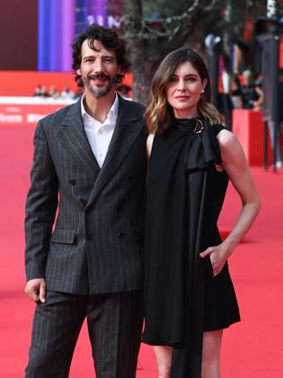 IPA89806772 - Roma Cinema Fest 2026. Day 05 - Photocall for the film *IL MILANESE*. Pictured: Alessandro Tedeschi and Vittoria Puccini  Copyright: xMarcoxProvvisionatox xPoolxRomaxFilmxFestx2026x IPA89806772