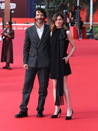 IPA89806777 - Roma Cinema Fest 2026. Day 05 - Photocall for the film *IL MILANESE*. Pictured: Alessandro Tedeschi and Vittoria Puccini  Copyright: xMarcoxProvvisionatox xPoolxRomaxFilmxFestx2026x IPA89806777