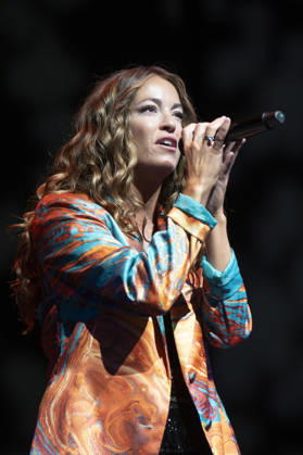 Sofía Ellar Performs in Madrid, Spain - 17 Oct 2026 Singer Sofía Ellar performs during a concert at the Plaza de Espana in Madrid. Madrid Spain Copyright: xAtilanoxGarciax xSOPAxImagesx PHOTO12801
