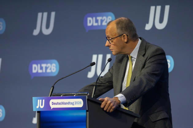 Young Union Germany Day in Bonn: Speech by the Federal Chancellor, October 17, 26. Federal Chancellor Friedrich MERZ (CDU), who is also CDU Chairman, delivers a speech at the Junge Union’s Germany Day in Bonn. He speaks and engages in discussion with the delegates. The three-day conference o Copyright: xMarcxJohnx