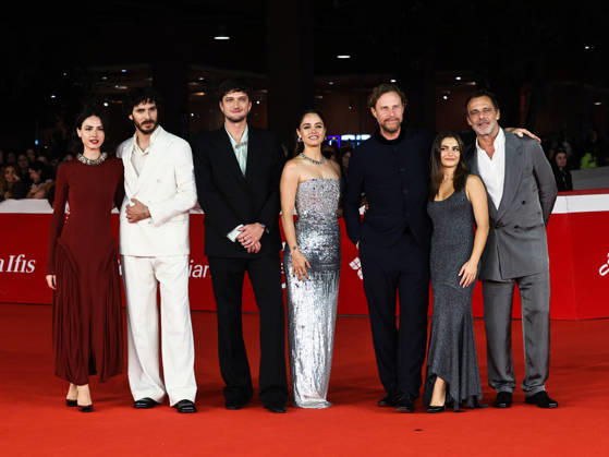 IPA89820616 - Rome Cinema Festival 2026. Evening 05 Red Carpet for the film *CHIAROSCURO*. Pictured: Romana Maggiora Vergano, Pierpaolo Spollon, Andrea Lattanzi, Matilde Gioli, Jan Maria Michelini, Aurora Giovinazzo, Alessandro Preziosi  Copyright: xMarcoxProvvisionatox xPoolxRomaxFilmxFestx2026x IPA89820616