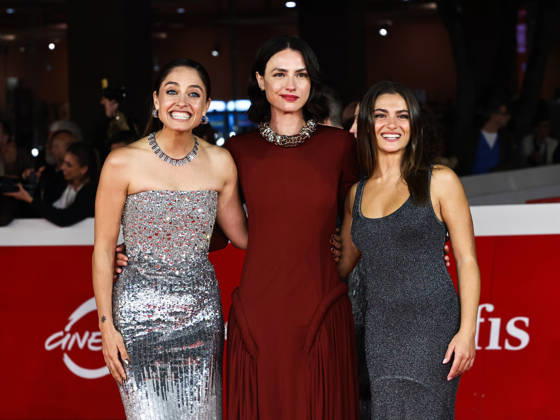 IPA89820627 - Rome Film Festival 2026. Evening 05 Red Carpet Screening of *CHIAROSCURO*. Pictured: Matilde Gioli, Romana Maggiora Vergano, Aurora Giovinazzo  Copyright: xMarcoxProvvisionatox xPoolxRomaxFilmxFestx2026x IPA89820627