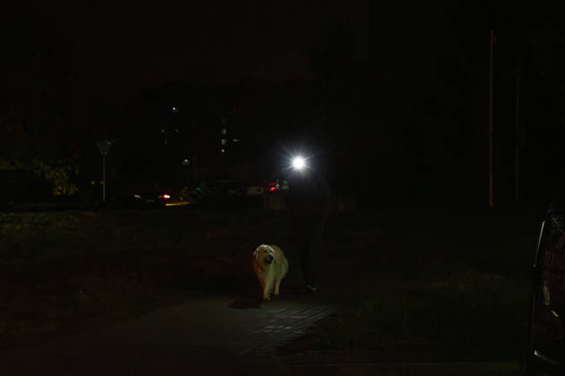 Power outage amid the Russia-Ukraine war in Lviv LVIV, UKRAINE – OCTOBER 17: People walk along dark streets during a power outage amid the Russia-Ukraine war and dropping temperatures in Lviv, Ukraine, on October 17, 2026. On the night of October 17, Russian forces launched a massive, combined-arms strike, targeting areas including the western regions of Ukraine. The energy sector was the primary target of the attacks. According to President Zelensky, the Russians inflicted one of the biggest blows to the Ukrainian energy sector today. Power outage schedules have been introduced across Ukraine. Olena Znak Anadolu L vivs ka Oblast Ukraine. Editorial use only. Please get in touch for any other usage.  Copyright: x2026xAnadoluxOlenaxZnakx