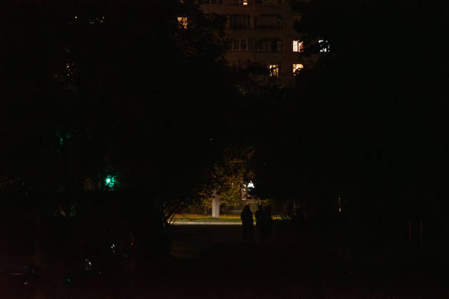 Power outage amid the Russia-Ukraine war in Lviv LVIV, UKRAINE – OCTOBER 17: People walk along dark streets during a power outage amid the Russia-Ukraine war and dropping temperatures in Lviv, Ukraine, on October 17, 2026. On the night of October 17, Russian forces launched a massive, combined-arms strike, targeting areas including the western regions of Ukraine. The energy sector was the primary target of the attacks. According to President Zelensky, the Russians inflicted one of the biggest blows to the Ukrainian energy sector today. Power outage schedules have been introduced across Ukraine. Olena Znak Anadolu L vivs ka Oblast Ukraine. Editorial use only. Please get in touch for any other usage.  Copyright: x2026xAnadoluxOlenaxZnakx