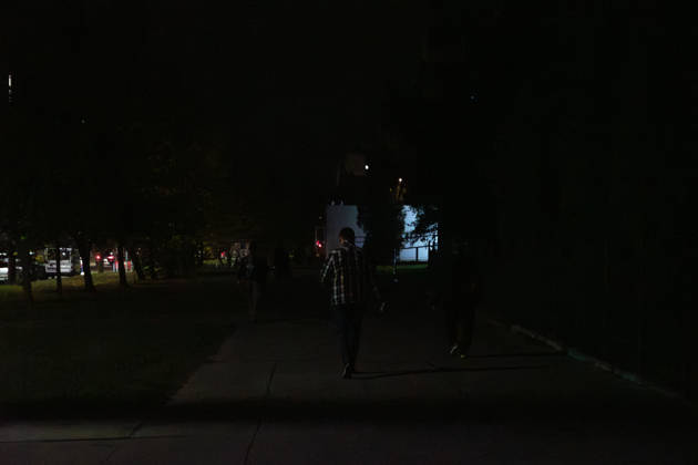 Power outage amid the Russia-Ukraine war in Lviv LVIV, UKRAINE – OCTOBER 17: People walk along dark streets during a power outage amid the Russia-Ukraine war and dropping temperatures in Lviv, Ukraine, on October 17, 2026. On the night of October 17, Russian forces launched a massive, combined-arms strike, targeting areas including the western regions of Ukraine. The energy sector was the primary target of the attacks. According to President Zelensky, the Russians inflicted one of the biggest blows to the Ukrainian energy sector today. Power outage schedules have been introduced across Ukraine. Olena Znak Anadolu L vivs ka Oblast Ukraine. Editorial use only. Please get in touch for any other usage. Copyright: x2026xAnadoluxOlenaxZnakx