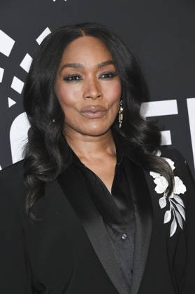 Angela Bassett at arrivals for LA Opera s Opening Night Gala, Dorothy Chandler Pavilion in The Music Center, Los Angeles, CA, October 17, 2026. Photo By: Elizabeth Goodenough Everett Collection LA Opera s Opening Night Gala PUBLICATIONXNOTxINxCANxCHNxFRAxITAxJPNxNORxPOLxRUSxESPxUKxUSA