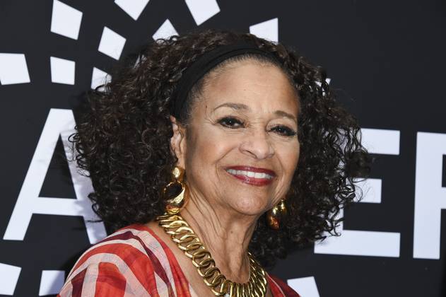 Debbie Allen at arrivals for LA Opera s Opening Night Gala, Dorothy Chandler Pavilion in The Music Center, Los Angeles, CA, October 17, 2026. Photo By: Elizabeth Goodenough Everett Collection LA Opera s Opening Night Gala PUBLICATIONXNOTxINxCANxCHNxFRAxITAxJPNxNORxPOLxRUSxESPxUKxUSA