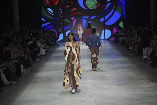 RECORD DATE NOT STATED Cria Costura presents its collection at SPFW N61. Sao Paulo (SP), 10 17 2026 Moda SPFW N61 The brand Cria Costura presents its collection during a fashion show at the 61st edition of Sao Paulo Fashion Week, at the Pavilhao das Culturas Brasileiras (Pacubra), in Parque Ibirapuera, Sao Paulo.(Foto: Leco Viana Thenews2 imago images) Cria Costura presents its collection at SPFW N61.  Copyright: xLecoxVianax