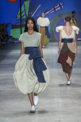 RECORD DATE NOT STATED Cria Costura presents its collection at SPFW N61. Sao Paulo (SP), 10 17 2026 Moda SPFW N61 The brand Cria Costura presents its collection during a fashion show at the 61st edition of Sao Paulo Fashion Week, at the Pavilhao das Culturas Brasileiras (Pacubra), in Parque Ibirapuera, Sao Paulo.(Foto: Leco Viana Thenews2 imago images) Cria Costura presents its collection at SPFW N61.  Copyright: xLecoxVianax