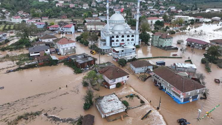 Overflowing stream floods neighborhood in northwestern Turkiye SAKARYA, TURKIYE - OCTOBER 18: An aerial view of flooded houses and streets in the Daricayiri neighborhood of Karasu district in Sakarya, northwestern Turkiye, on October 18, 2026. Heavy rainfall throughout the night causes a stream to overflow, inundating parts of the neighborhood. Ibrahim Yozoglu Anadolu Sakarya Turkey. Editorial use only. Please get in touch for any other usage.  Copyright: x2026xAnadoluxIbrahimxYozoglux