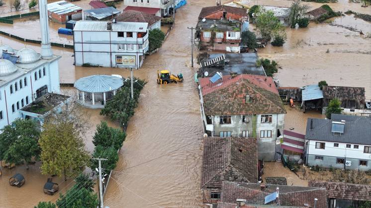 Overflowing stream floods neighborhood in northwestern Turkiye SAKARYA, TURKIYE - OCTOBER 18: An aerial view of flooded houses and streets in the Daricayiri neighborhood of Karasu district in Sakarya, northwestern Turkiye, on October 18, 2026. Heavy rainfall throughout the night causes a stream to overflow, inundating parts of the neighborhood. Ibrahim Yozoglu Anadolu Sakarya Turkey. Editorial use only. Please get in touch for any other usage.  Copyright: x2026xAnadoluxIbrahimxYozoglux