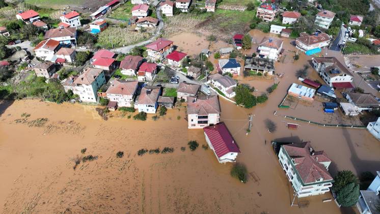 Overflowing stream floods neighborhood in northwestern Turkiye SAKARYA, TURKIYE - OCTOBER 18: An aerial view of flooded houses and streets in the Daricayiri neighborhood of Karasu district in Sakarya, northwestern Turkiye, on October 18, 2026. Heavy rainfall throughout the night causes a stream to overflow, inundating parts of the neighborhood. Ibrahim Yozoglu Anadolu Sakarya Turkey. Editorial use only. Please get in touch for any other usage.  Copyright: x2026xAnadoluxIbrahimxYozoglux