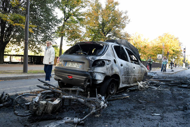 October 17 Protest in Paris: The Day After Bastille Violent clashes between protesters and French police during the demonstration against the high cost of living in Paris, France, on October 18, 2026 460560 2026 10 18 Paris France  Copyright: xL.Urmanx xStarfacex STAR_460560_008