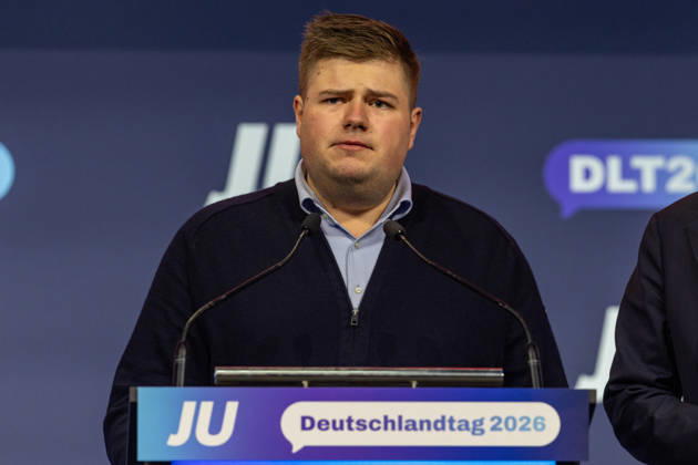 Young Union Germany Day in Bonn, October 18, 2026; Johannes Volkmann and Johannes WINKEL, Member of the Bundestag and Federal Chairman of the Young Union, CDU on the Status of Separation Talks in Berlin The three-day conference of the Copyright: xMarcxJohnx