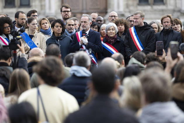 Paris Mayor Emmanuel Gregoire Attends Rally Against Violence - Paris Paris Mayor Emmanuel Gregoire during a gathering against violence and in support of the Republic, called by the Association of French Mayors (AMF), in front of Paris City Hall, following clashes that erupted during a national day of demonstrations against the cost of living and rising fuel prices, in Paris, France, October 19, 2026.Photos by Jérémy Paoloni ABACAPRESS.COM Paris Ile-de-France France  Copyright: xPaolonixJeremy ABACAx