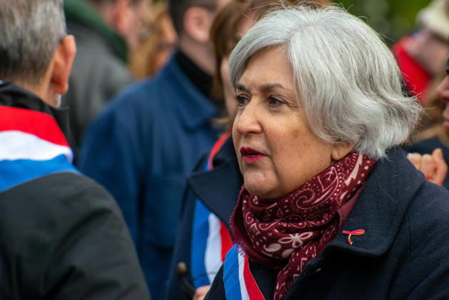 Paris Mayor Emmanuel Gregoire Attends Rally Against Violence - Paris Dorine Bregman, socialist deputy, attends rallies organized by the Association of Mayors of France (AMF) in front of city halls across France on October 19, 2025, to condemn violence targeting certain town halls. AMF called for nationwide gatherings while Emmanuel Grégoire warned against misuse of legal tools that undermine fundamental freedoms of movement and assembly. Photo by Denis Prezat ABACAPRESS.COM Paris Ile-de-France France  Copyright: xPrezatxDenis ABACAx