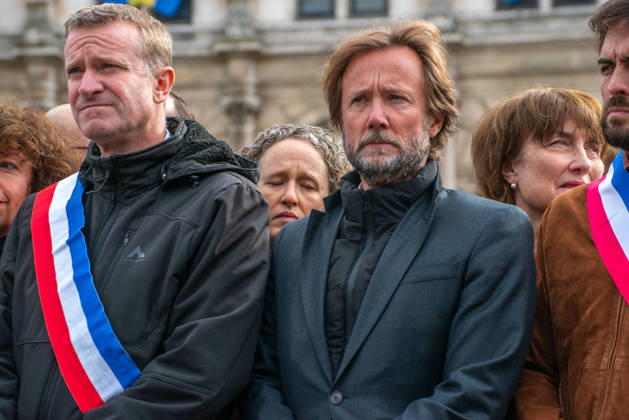 Paris Mayor Emmanuel Gregoire Attends Rally Against Violence - Paris Boris Vallaud, deputy and president of the Socialists and Allies group, attends rallies organized by the Association of Mayors of France (AMF) in front of city halls across France on October 19, 2025, to condemn violence targeting certain town halls. AMF called for nationwide gatherings while Emmanuel Grégoire warned against misuse of legal tools that undermine fundamental freedoms of movement and assembly. Photo by Denis Prezat ABACAPRESS.COM Paris Ile-de-France France  Copyright: xPrezatxDenis ABACAx