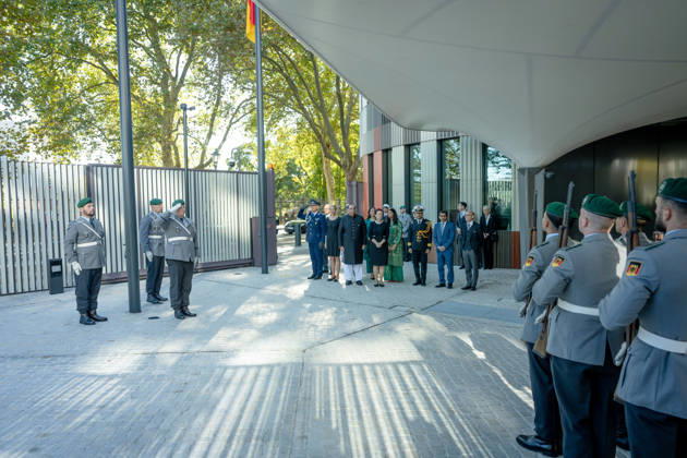 Federal President Frank-Walter Steinmeier, Accreditation of Ambassadors in Berlin, Official Residence at Spreebogen, Federal President Frank-Walter Steinmeier, Accreditation of Ambassadors, Bundeswehr, Ambassador, Pakistan, Salman Sharif, Berlin, Berlin, GER