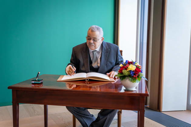 Federal President Frank-Walter Steinmeier, Accreditation of Ambassadors in Berlin, Official Residence at Spreebogen, Federal President Frank-Walter Steinmeier, Accreditation of Ambassadors, Bundeswehr, Ambassador, Mauritius, Joseph Lucien Finette, Berlin, Berlin, GER