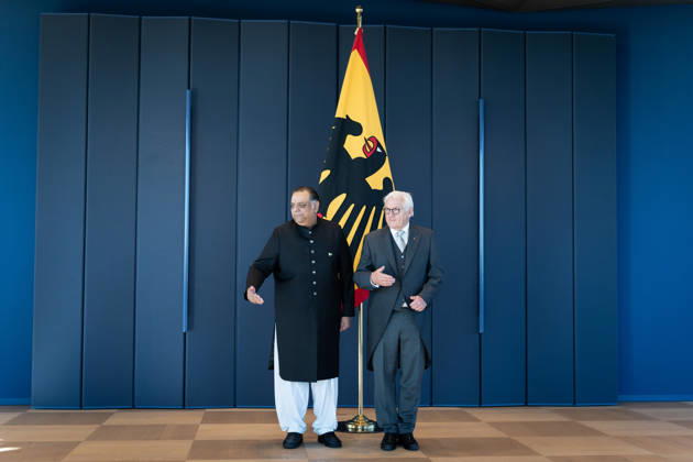 Federal President Frank-Walter Steinmeier, Accreditation of Ambassadors in Berlin, Official Residence at Spreebogen, Federal President Frank-Walter Steinmeier, Accreditation of Ambassadors, Bundeswehr, Ambassador, Pakistan, Salman Sharif, Berlin, Berlin, GER