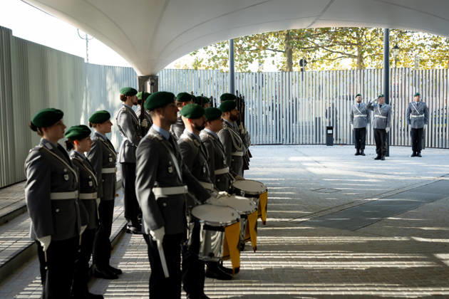Federal President Frank-Walter Steinmeier, Accreditation of Ambassadors in Berlin, Official Residence at Spreebogen, Federal President Frank-Walter Steinmeier, Accreditation of Ambassadors, Bundeswehr Berlin, Berlin, GER