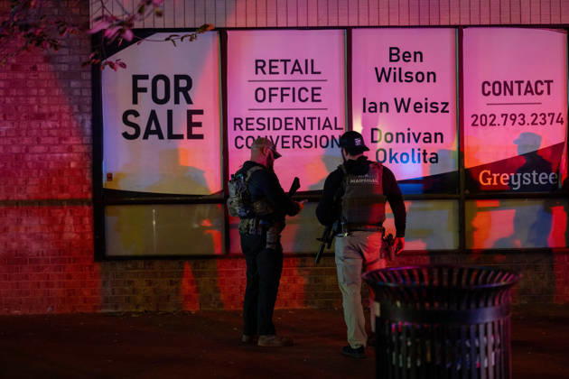 October 19, 2026, Washington, Dc, United States: A National Guard soldier was shot in the Eastern Market neighborhood of Washington, D.C. in the early hours of October 19, 2026. The guardsman tried to break up a fight but was shot by one of the participants, before the suspect was shot by other National Guard soldiers. Both the Guardsman and the suspect were taken to the hospital with non-life threatening injuries. Washington United States  - ZUMAl312 20261019_znp_l312_031 Copyright: xAndrewxLeydenx