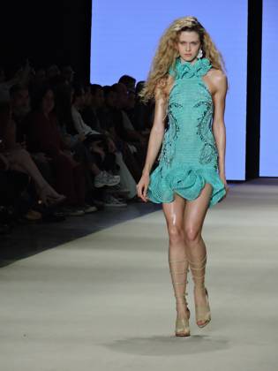 RECORD DATE NOT STATED ammi fashion show at SPFW Sao Paulo (SP), 10 18 2026 - Fashion SPFW Runway - The brand Ammi presents the Forma Viva collection on the last day of Sao Paulo Fashion Week. The brand featured model Isabeli Fontana, whose husband, singer Di Ferrero, was in the audience.(Foto: Leandro Chemalle Thenews2 imago images) ammi fashion show at SPFW  Copyright: xLeandroxChemallex
