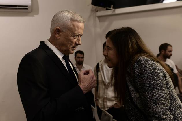 October 19, 2026, Ramat-Gan, Israel: Benny Gantz, chairman of Israel s Blue and White party, holds a press conference in Ramat Gan, Israel, October 19, 2026, during which he announces his withdrawal from the upcoming elections. Ramat-Gan Israel - ZUMAq101 20261019_zna_q101_063 Copyright: xTomerxNeubergx