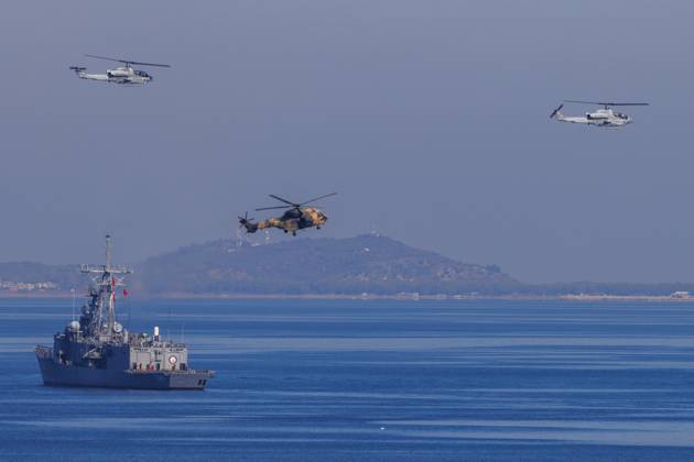 Orikun, The Netherlands, 2026-10-19 10:31:09 ORIKUN, 19-10-2026, The Turkish Navy s amphibious assault and drone ship TCG Anadolu (L400) is participating in NATO Exercise Neptune Strike 26-4. This exercise runs from 16 October to 5 November. During this exercise, NATO organized a demonstration for Distinguished Visitors and the media to showcase the Anadolu s spearhead operations in the form of a simulated amphibious strike on Pasha Beach. Photo: NLBeeld Robert Meerding Credit: NL Beeld Robert Meerding Inc  Copyright: xx x