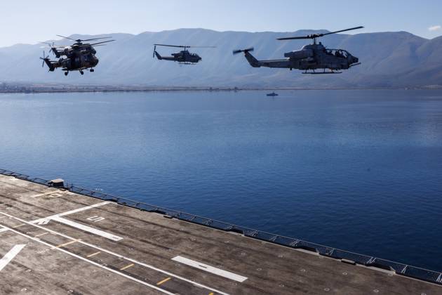 Orikun, The Netherlands, 2026-10-19 10:34:13 ORIKUN, 19-10-2026, The Turkish Navy s amphibious assault and drone ship TCG Anadolu (L400) is participating in NATO Exercise Neptune Strike 26-4. This exercise runs from 16 October to 5 November. During this exercise, NATO organized a demonstration for Distinguished Visitors and the media to showcase the Anadolu s spearhead operations in the form of a simulated amphibious strike on Pasha Beach. Photo: NLBeeld Robert Meerding Credit: NL Beeld Robert Meerding Inc  Copyright: xx x