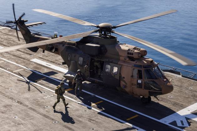 Orikun, The Netherlands, 2026-10-19 10:44:45 ORIKUN, 19-10-2026, The Turkish Navy s amphibious assault and drone ship TCG Anadolu (L400) is participating in NATO Exercise Neptune Strike 26-4. This exercise runs from 16 October to 5 November. During this exercise, NATO organized a demonstration for Distinguished Visitors and the media to showcase the Anadolu s spearhead operations in the form of a simulated amphibious strike on Pasha Beach. Photo: NLBeeld Robert Meerding Credit: NL Beeld Robert Meerding Inc  Copyright: xx x