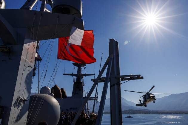 Orikun, The Netherlands, 2026-10-19 10:58:49 ORIKUN, 19-10-2026, The Turkish Navy s amphibious assault and drone ship TCG Anadolu (L400) is participating in NATO Exercise Neptune Strike 26-4. This exercise runs from 16 October to 5 November. During this exercise, NATO organized a demonstration for Distinguished Visitors and the media to showcase the Anadolu s spearhead operations in the form of a simulated amphibious strike on Pasha Beach. Photo: NLBeeld Robert Meerding Credit: NL Beeld Robert Meerding Inc  Copyright: xx x