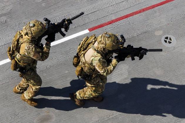 Orikun, The Netherlands, 2026-10-19 10:59:43 ORIKUN, 19-10-2026, The Turkish Navy s amphibious assault and drone ship TCG Anadolu (L400) is participating in NATO Exercise Neptune Strike 26-4. This exercise runs from 16 October to 5 November. During this exercise, NATO organized a demonstration for Distinguished Visitors and the media to showcase the Anadolu s spearhead operations in the form of a simulated amphibious strike on Pasha Beach. Photo: NLBeeld Robert Meerding Credit: NL Beeld Robert Meerding Inc  Copyright: xx x